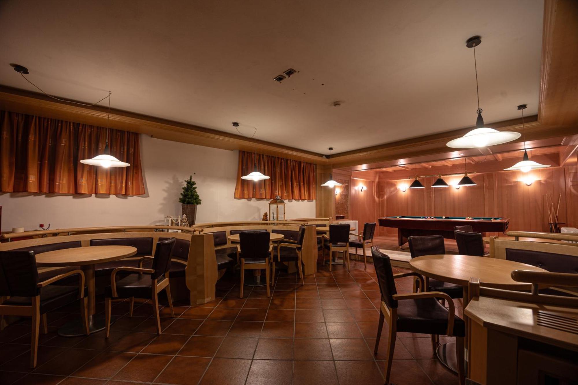 Hotel Engel Канацеи Экстерьер фото