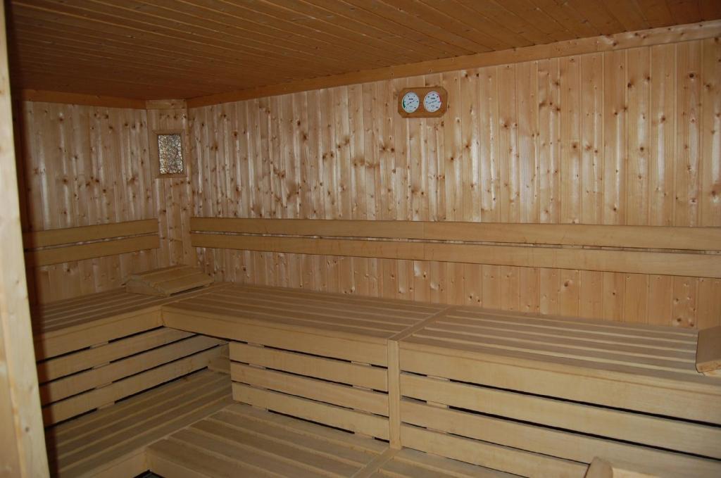 Hotel Engel Канацеи Экстерьер фото