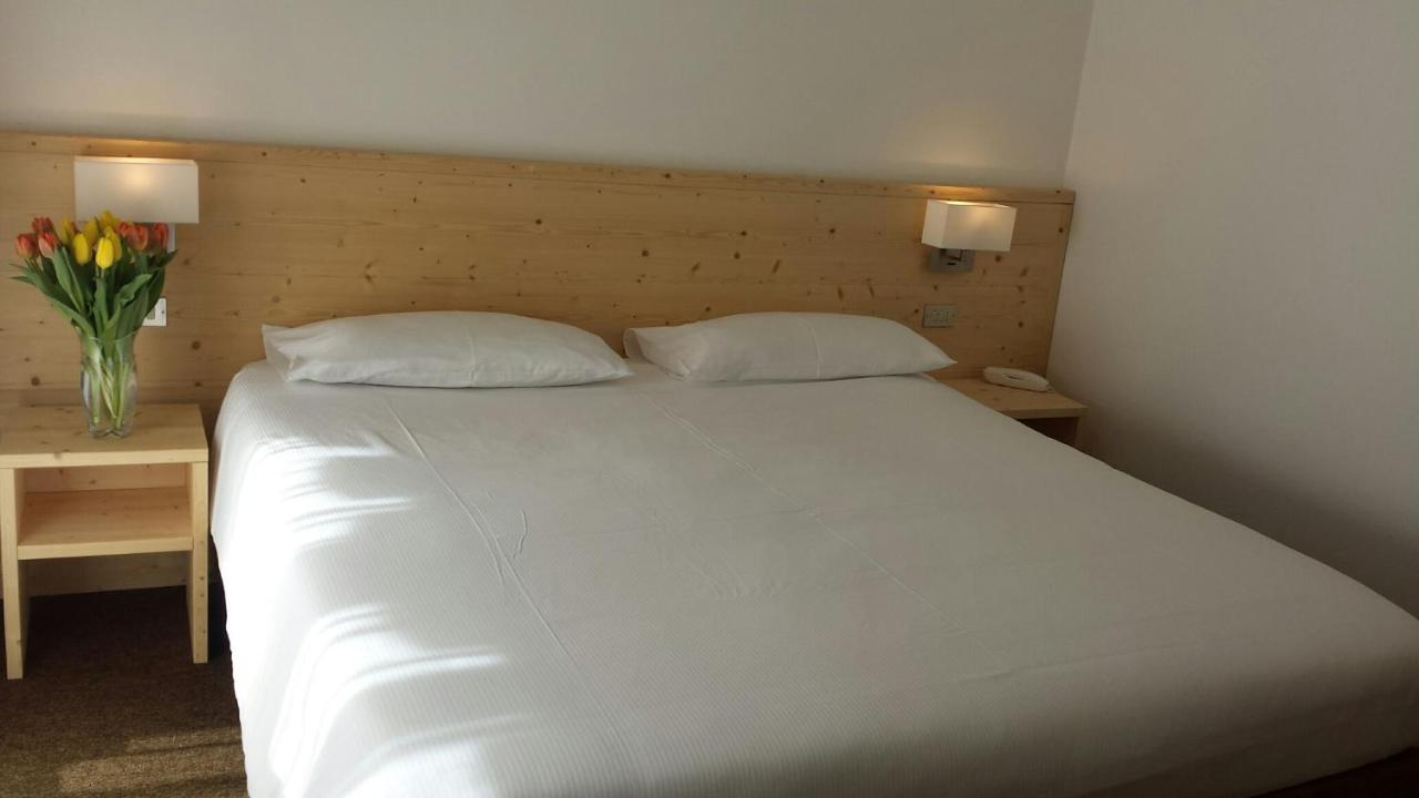 Hotel Engel Канацеи Экстерьер фото